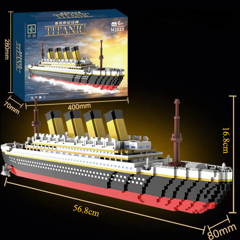 TECH ESSENTIALS — Titanic Model Building Set – 4000+ Pieces