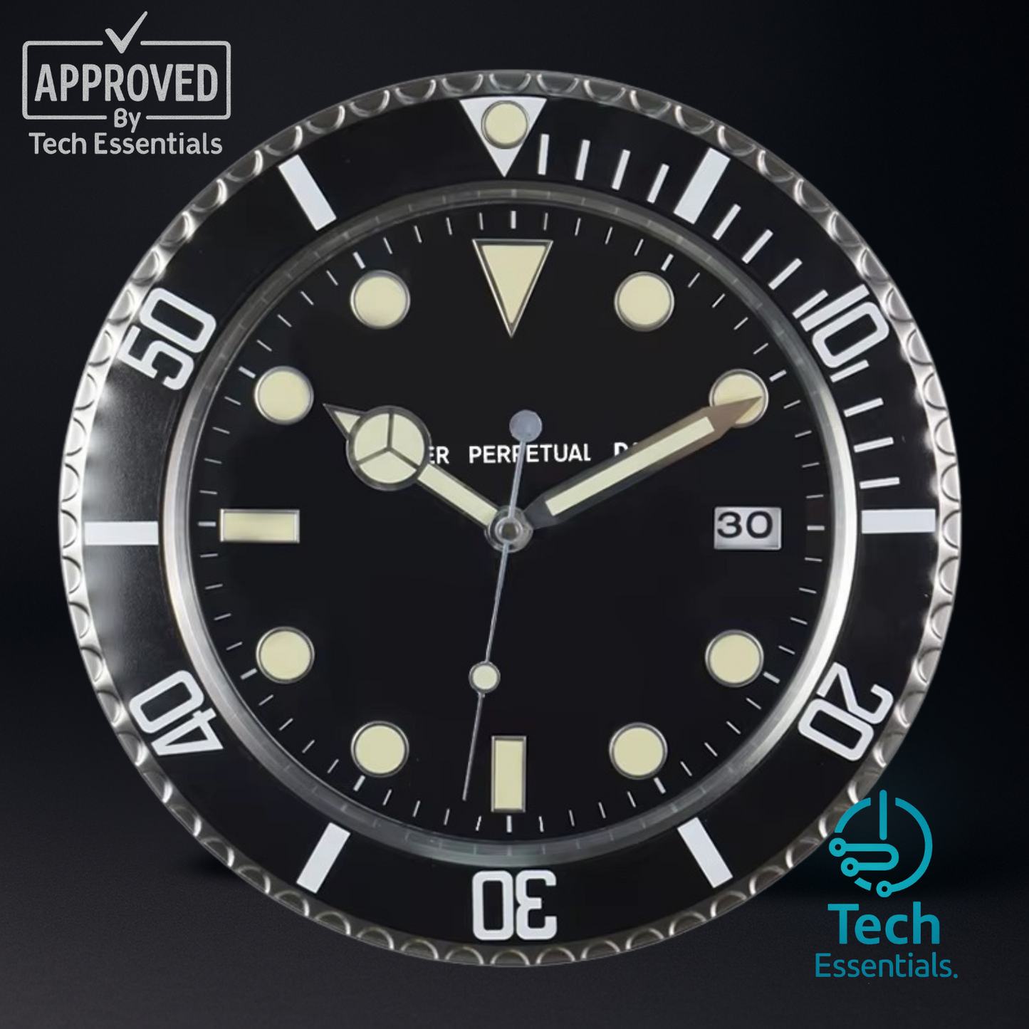 TECH ESSENTIALS — Luxury Wall Clock