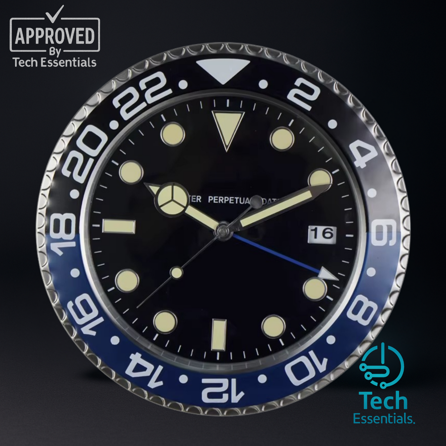 TECH ESSENTIALS — Luxury Wall Clock