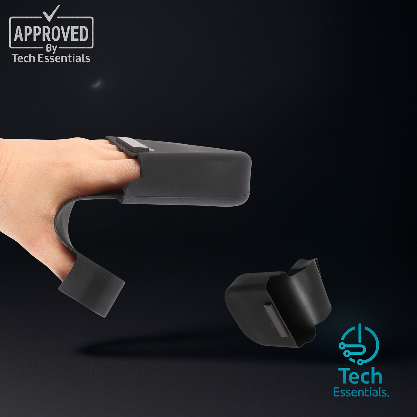 TECH ESSENTIALS — Silicon Pump Glove